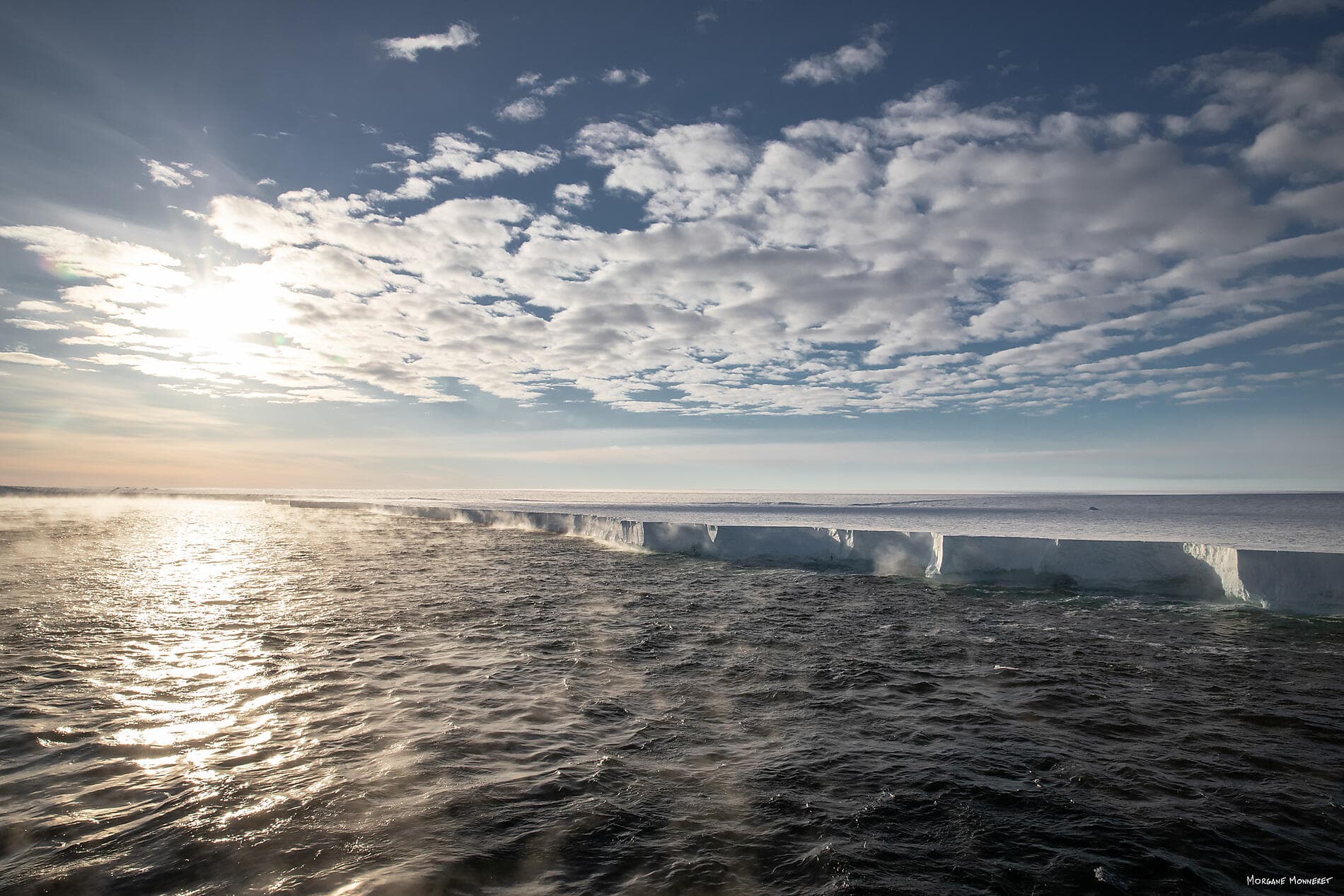 Entre deux continents, terres inexplorées d'Antarctique 