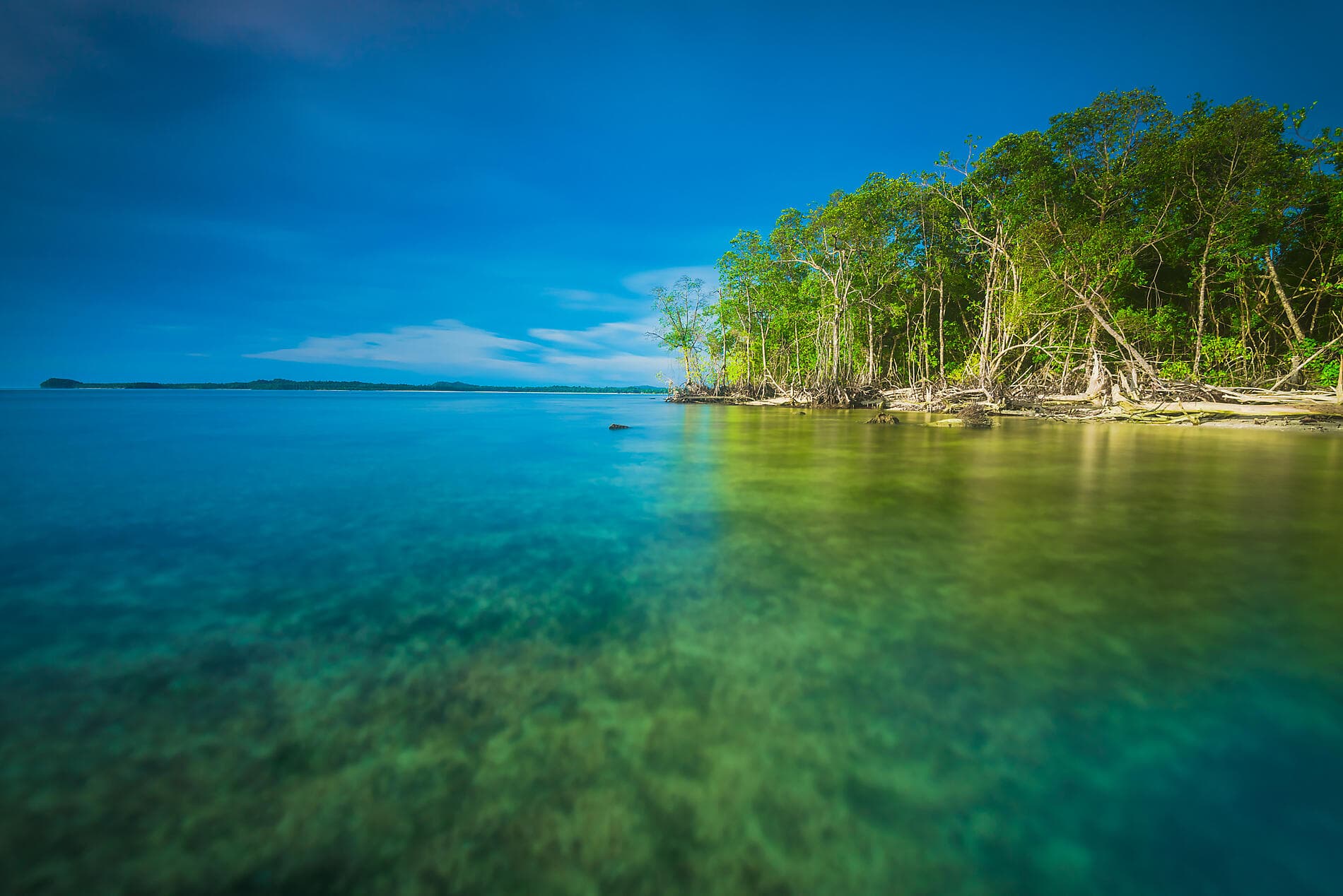 Îles, villes et volcans d'Indonésie 