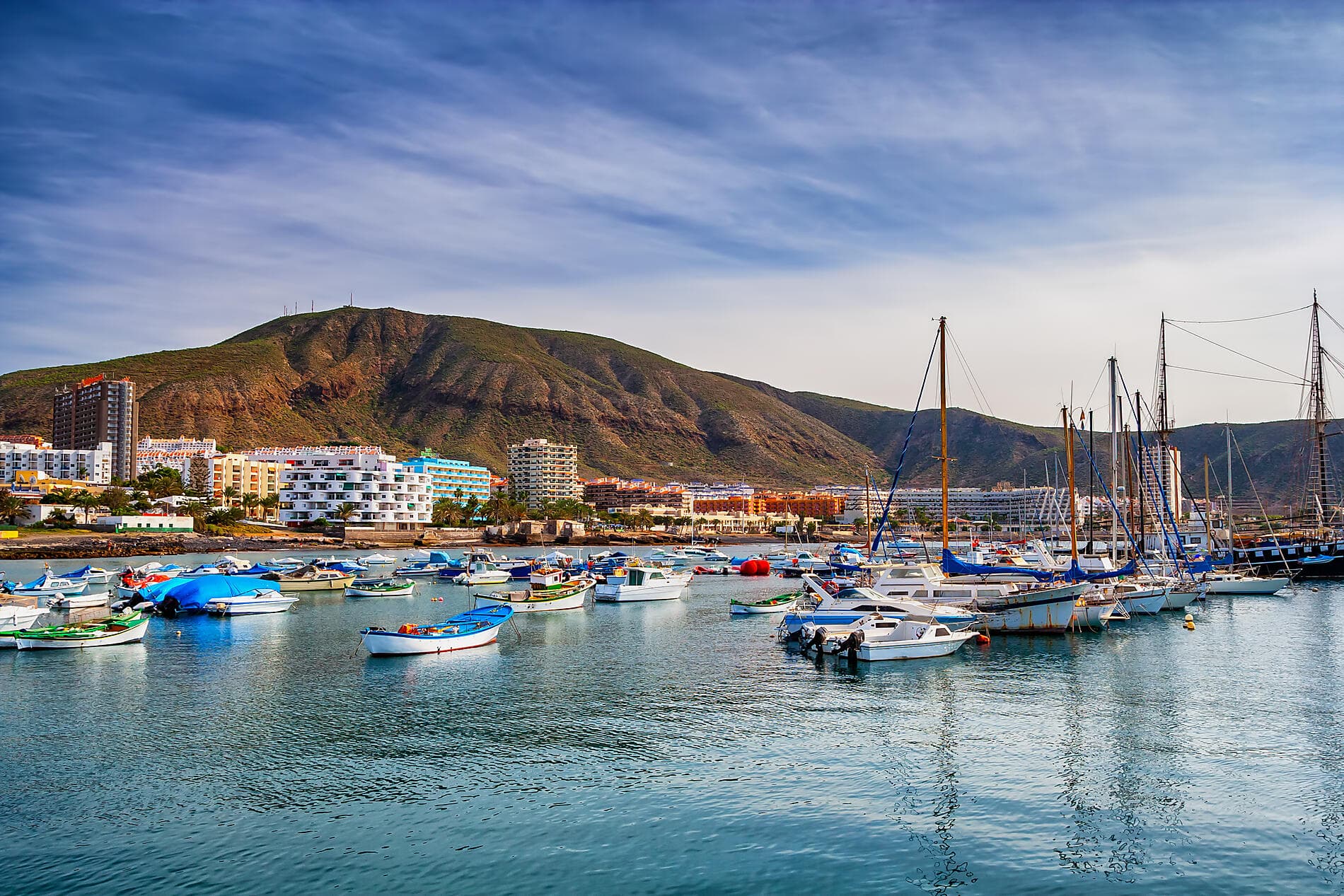 Entre volcans et océan, des Canaries au Cap-Vert 